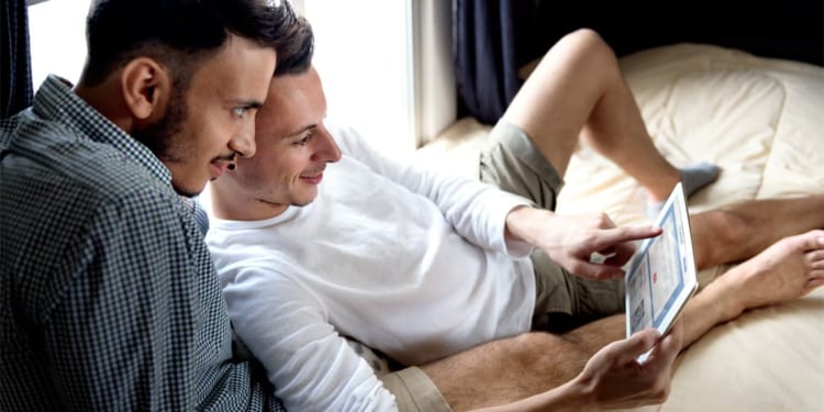 Twitter usuwa portal randkowy Grindr po „szalonym naruszeniu” prywatności użytkownika